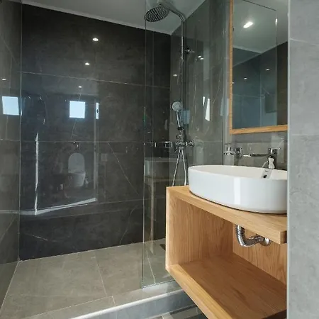 Sky-high Penthouse W. Stunning Views - 01 Apartament